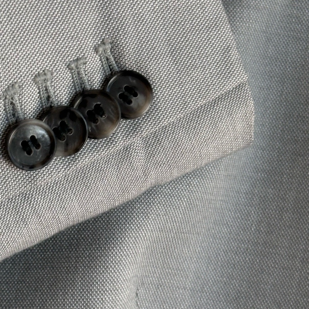 Ann Taylor Light Gray Size 10 Two Button‎ Tailored Blazer - Picture 7 of 10